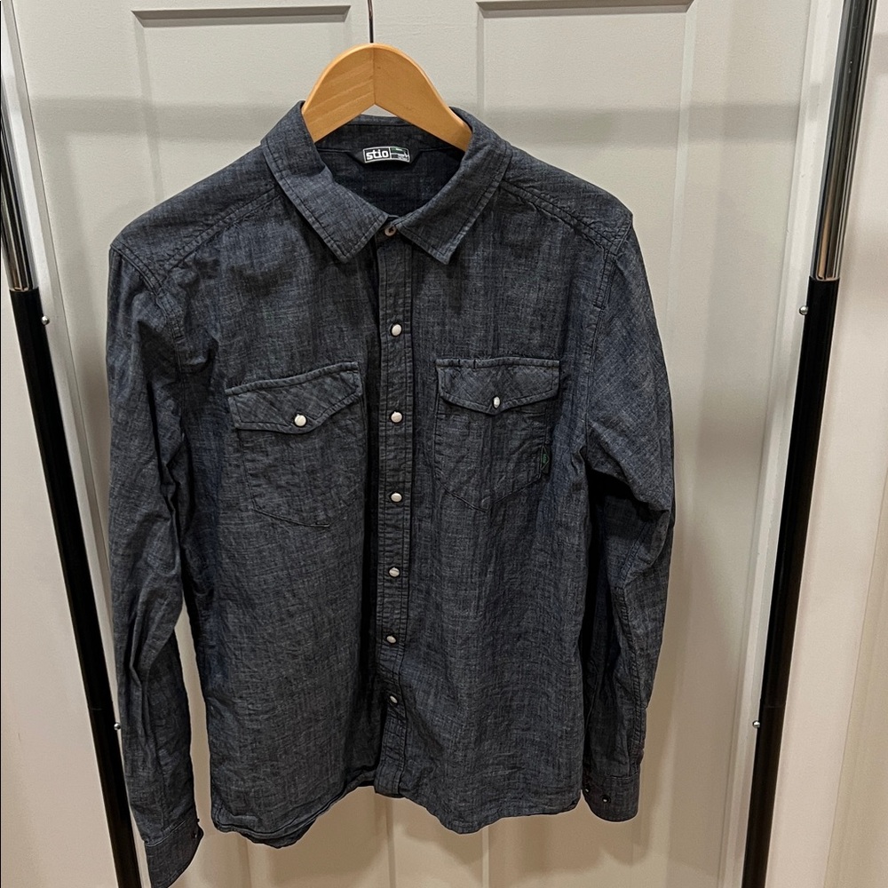 Stio Ashton Chambray Shirt